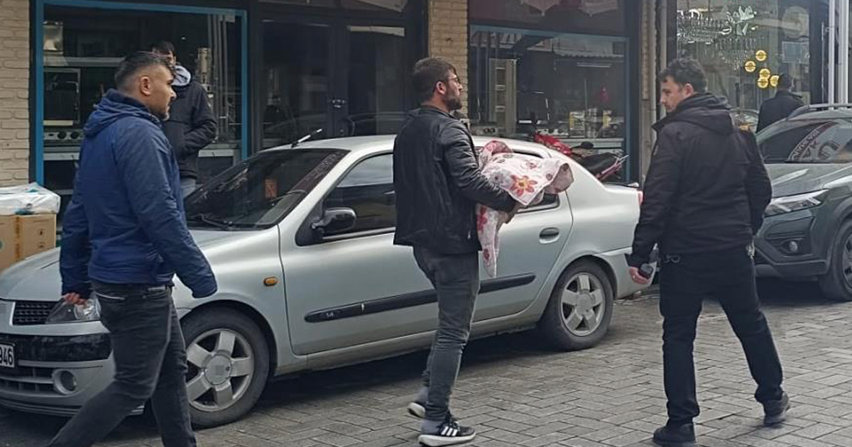 Turgutlu’da 3 aylık bebek yatağında ölü bulundu 