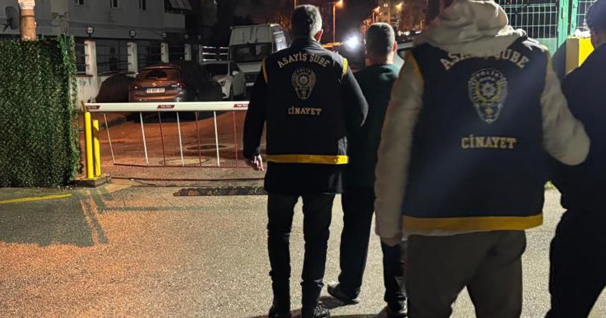 Gölmarmara’da kuyumcu soygunu zanlıları İzmir’de yakalandı 