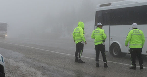 Denizli Emniyet Müdürlüğü’nden sürücülere uyarı