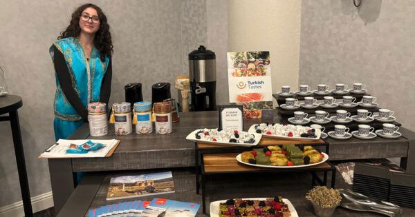 Türk lezzetleri Dallas’ta vitrine çıktı