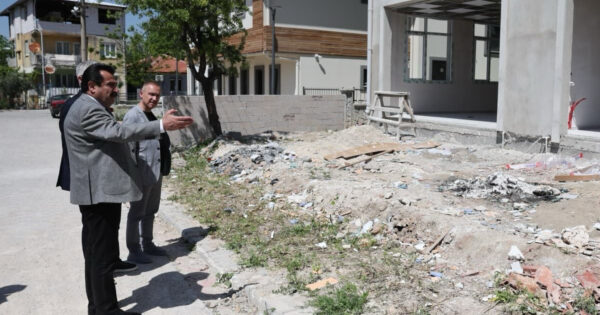 PAMUKKALE’DE ANAFARTALAR GÜNDÜZ ÇOCUK BAKIMEVİ GÜN SAYIYOR