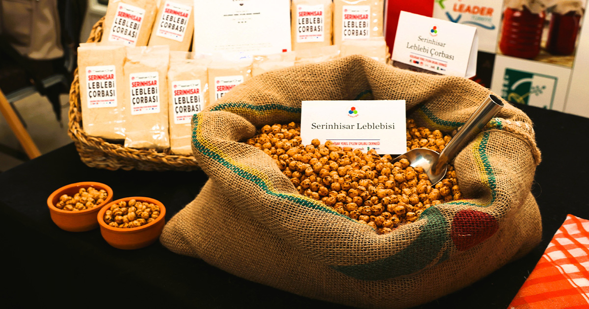 Serinhisar’a özgü yöresel ürünler Leader zirvesinde beğeniye sunuldu