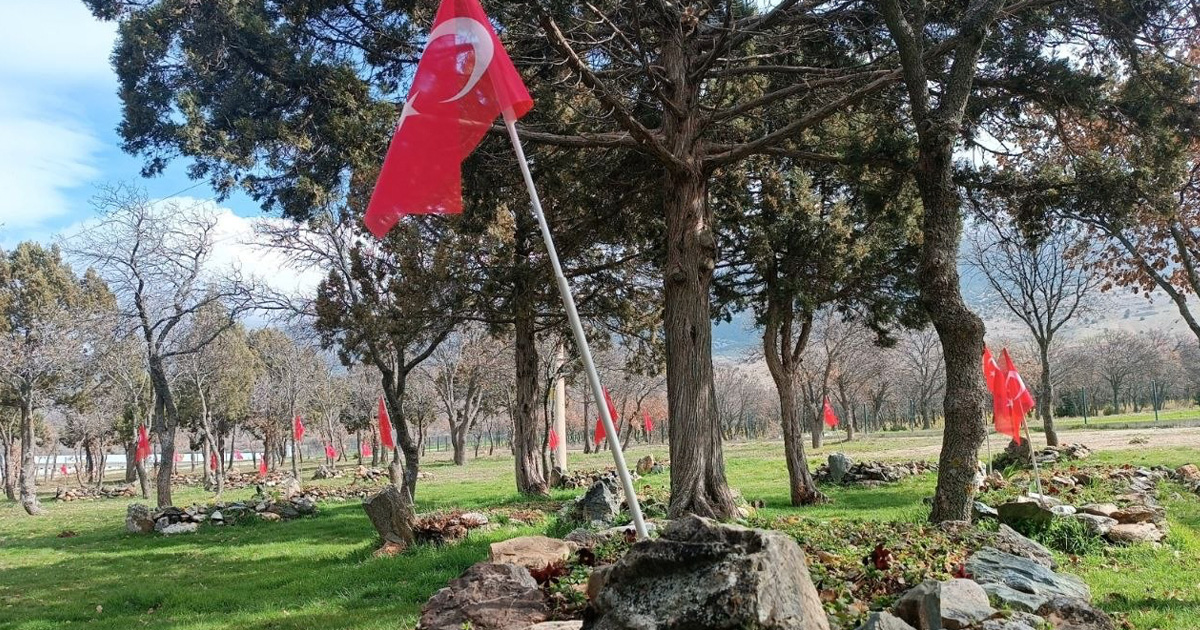 Cabar Şehitliği anma töreni için hazır