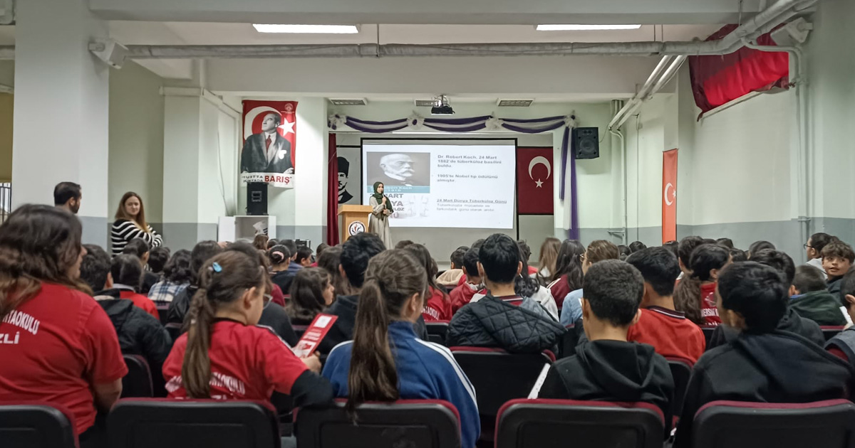 Verem Savaş Dispanseri’nden öğrencilere tüberküloz eğitimi