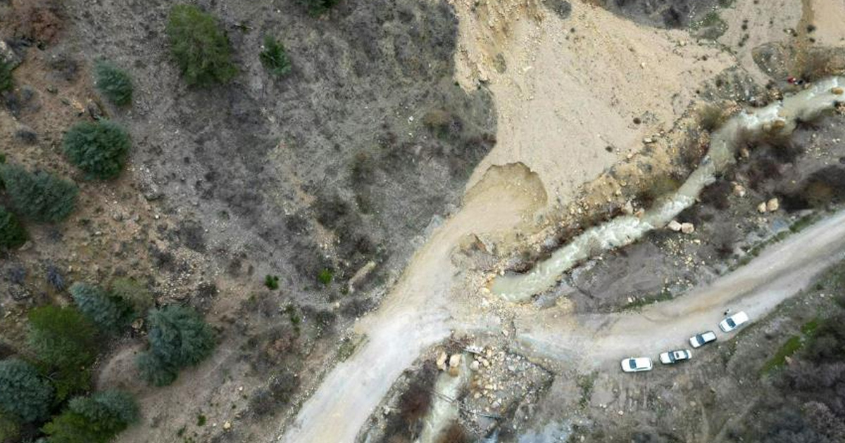 Heyelan sonrası ortaya çıkan görüntü görenleri ürküttü