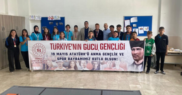 Beyağaç’ta Gençlik Haftası kapsamında spor turnuvaları düzenlendi