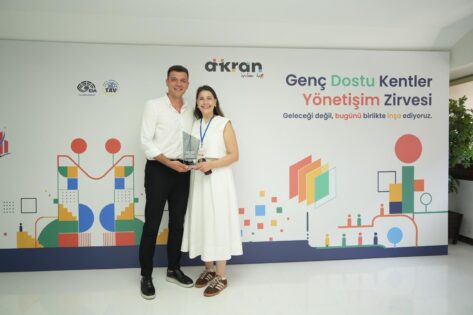 Denizli Büyükşehire ‘Genç Dostu Kent: İyi Yönetişim Teşvik’ ödülü