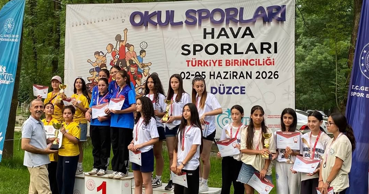 Denizli’nin roketçileri Türkiye şampiyonasında zirveye damga vurdu