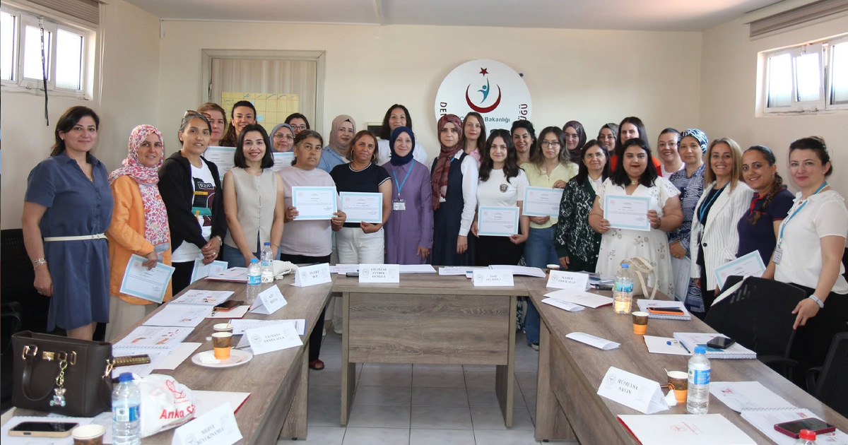 Anne sütünün önemi eğitimlerle anlatıldı
