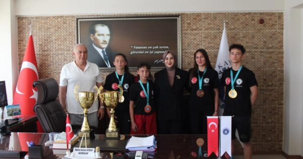 ŞAMPİYONLARA KAYMAKAM KURAN’DAN DESTEK