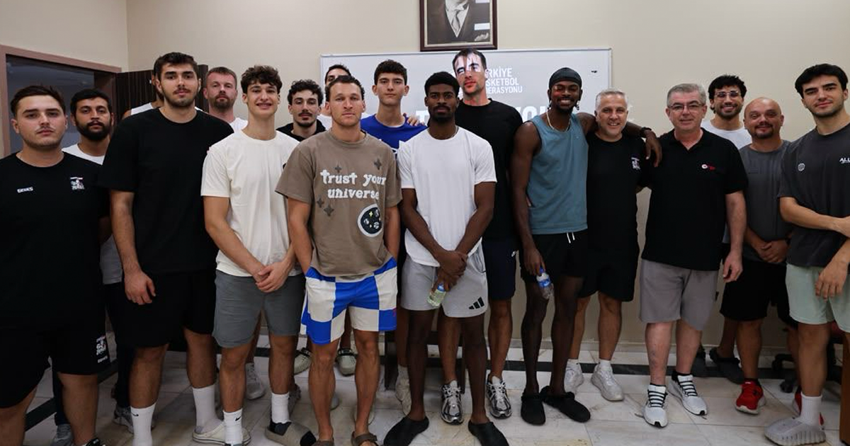 MHK Eğitim Koordinatörü Murat Biricik, Yukatel Denizli Basket’i yeni kurallar hakkında bilgilendirdi