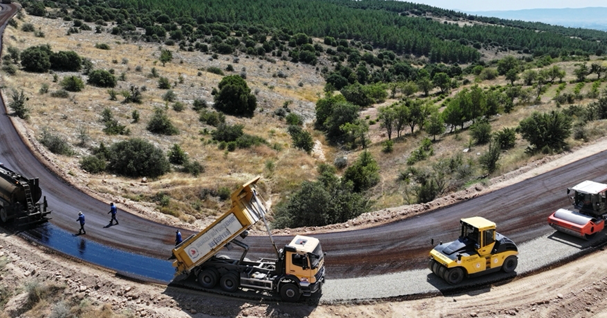 4 ilçeyi birbirine bağlayan Gömce-İmrallı Yolu ulaşıma açıldı