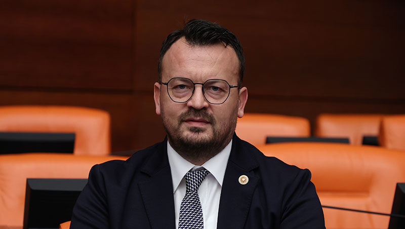 Yeni Parti’li Arpacı Kütahya’da pazar gezdi: “Bereketi bol da cepler boş”
