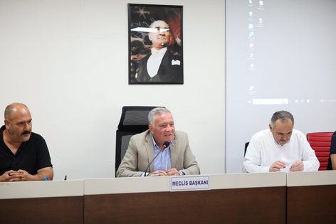 Honaz’da meclis dengeleri yeniden değişti