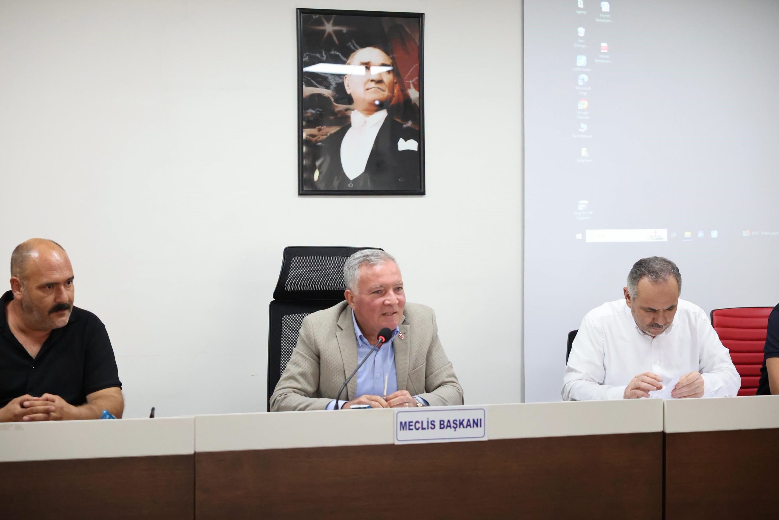 Honaz'da meclis dengeleri yeniden değişti