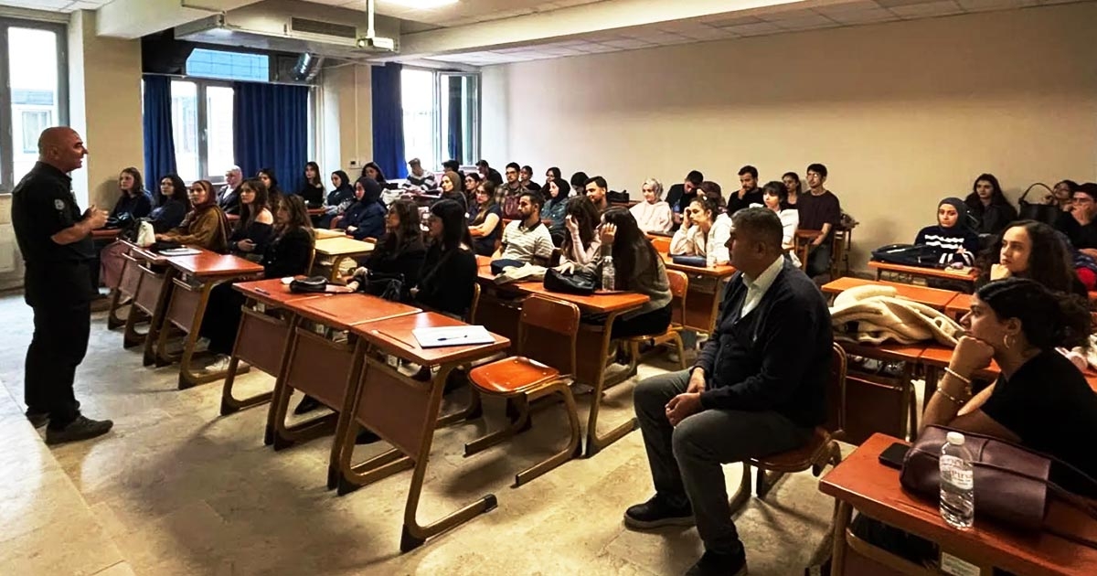 PAÜ ÖĞRENCİLERİNE AFETLERE HAZIRLIK EĞİTİMİ